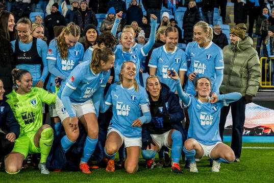 Malmö FFs spelare jublar