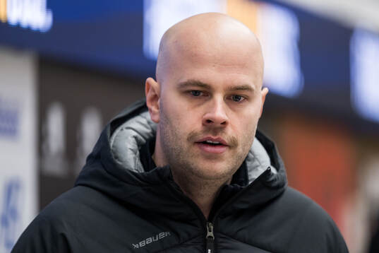 Brynäs tränare Filip Eriksson