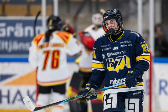HV71s Alva Johansson deppar