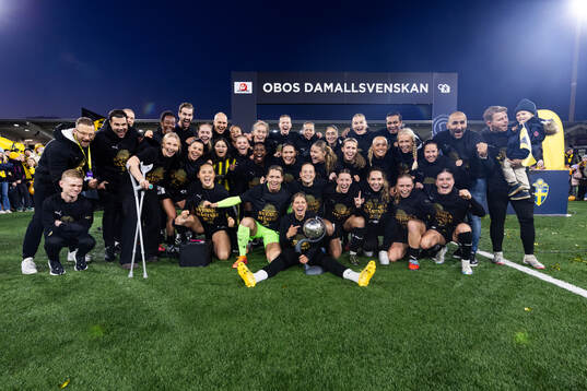 Häcken jublar med Kronprinsessan Victorias pokal