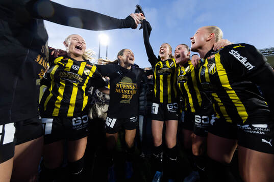 Häckens Emilie Carlberg Byrnak, Mary Caroline