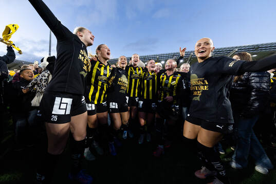 Häckens Alice Bergström, Emilie Carlberg Byrnak, Mary