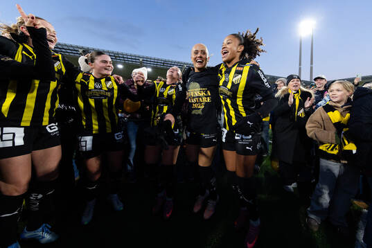 Häckens Hanna Wijk, Matilda Nildén, Alva Selerud och