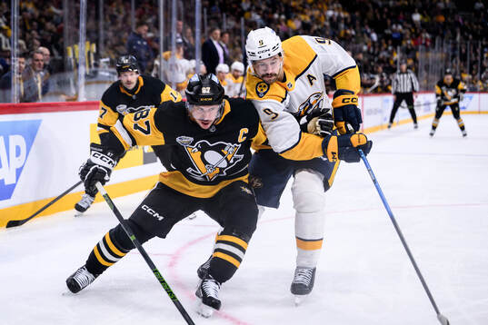Sidney Crosby of Pittsburgh Penguins and Filip Forsberg of