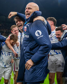 Alexander Sørloth and head coach Ståle Solbakken of