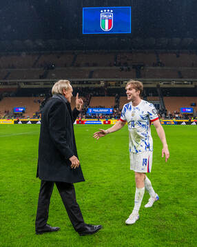 Geir Ellefsen, head of security of Norway, and Kristian