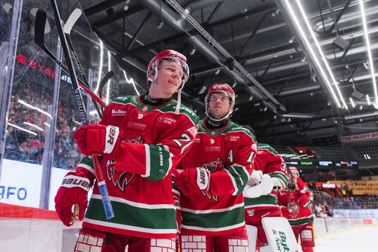 Modos Milton Gästrin jublar