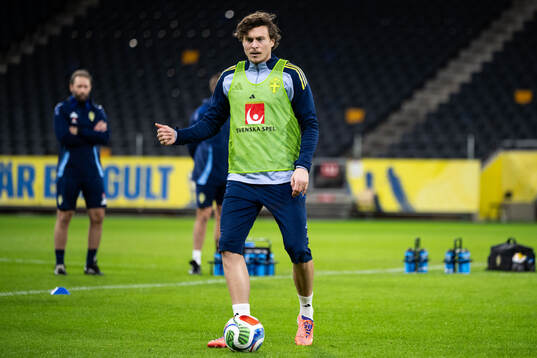 Victor Nilsson Lindelöf of the Swedish men's national