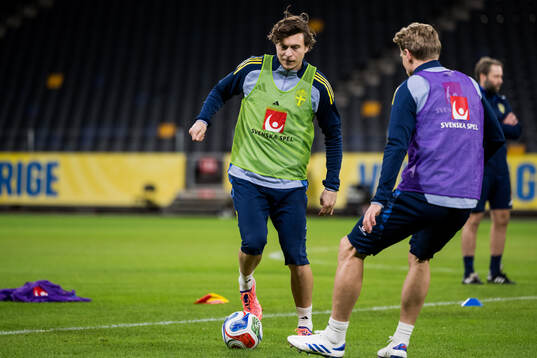 Victor Nilsson Lindelöf of the Swedish men's national