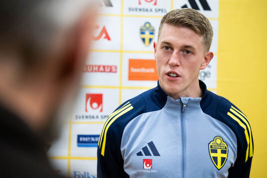 Alexander Bernhardsson of the Swedish men's national