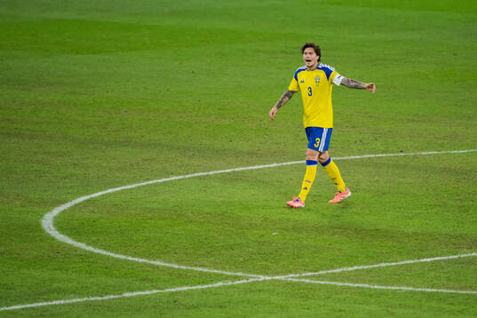 Victor Nilsson Lindelöf of Sweden reacts