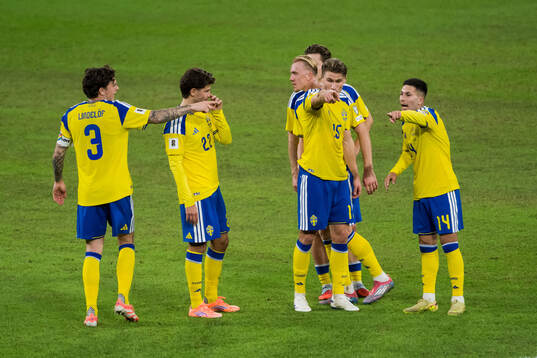 Victor Nilsson Lindelöf, Besfort Zeneli, Carl Starfelt and