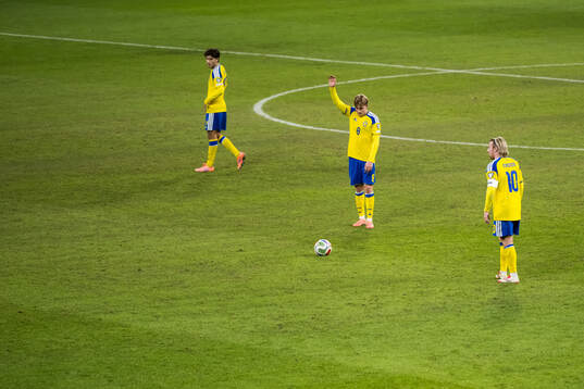 Victor Nilsson Lindelöf, Daniel Svensson and Emil Forsberg