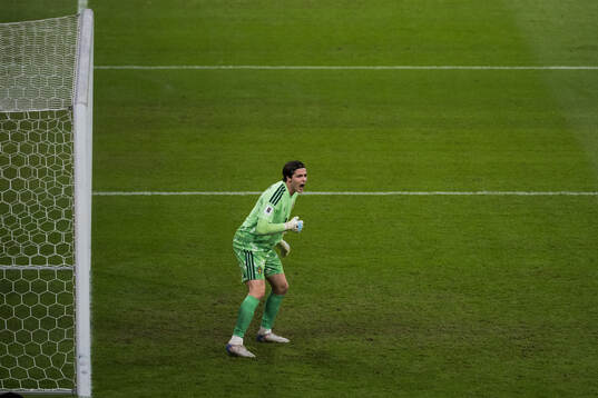 goalkeeper Jacob Widell Zetterström of Sweden