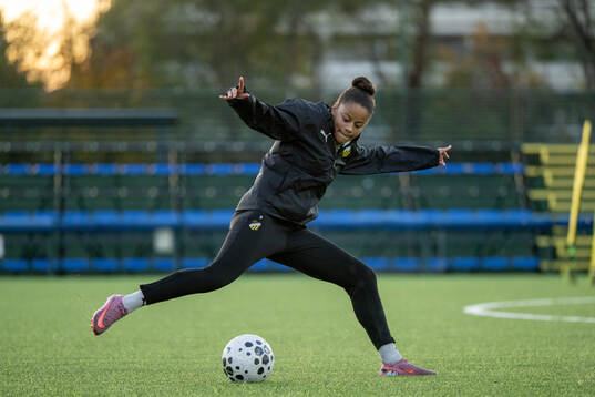 Häckens Felicia Schröder