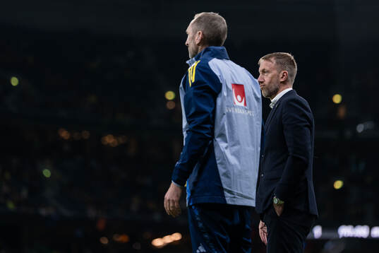 Assistant coach Andreas Georgson and head coach Graham