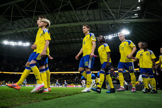Besfort Zeneli, Carl Starfelt and Isac Lidberg of Sweden