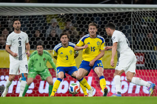Victor Nilsson Lindelöf and Carl Starfelt of Sweden