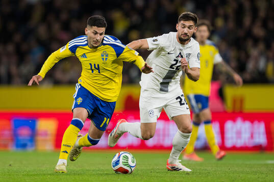 Roony Bardghji of Sweden and Adam Gnezda Cerin of Slovenia