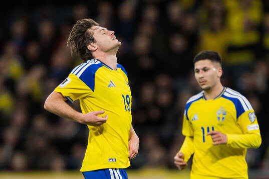 Mattias Svanberg of Sweden looks dejected