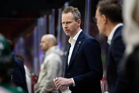 Coach Robert Ohlsson of Frölunda