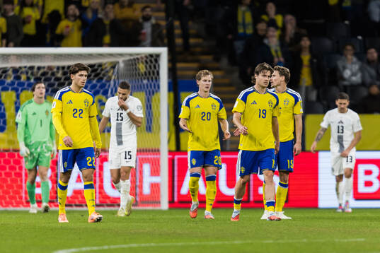 Besfort Zeneli, Emil Krafth and Mattias Svanberg of Sweden