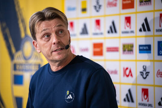 Head coach Tony Gustavsson of the Swedish women's national