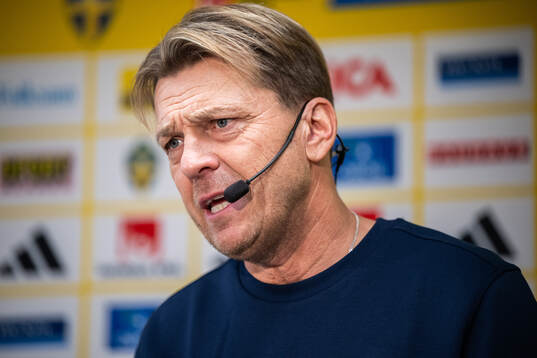 Head coach Tony Gustavsson of the Swedish women's national