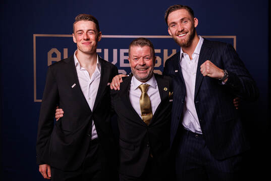 Mjällbys Elliot Stroud, tränare Anders Torstensson och