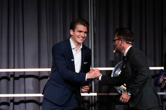 GIF Sundsvalls målvakt Jakob Jäger Röding tar emot