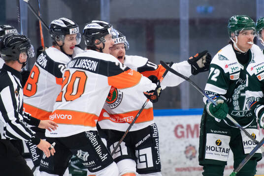 Bläddra bland fler bilder av Ishockey, HockeyEttan Södra, Tingsryds AIF - Karlskrona HK