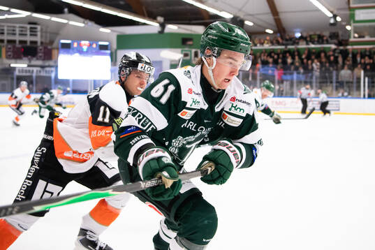 Karlskrona HKs Lukas Sjöblom och Tingsryds AIFs Eric