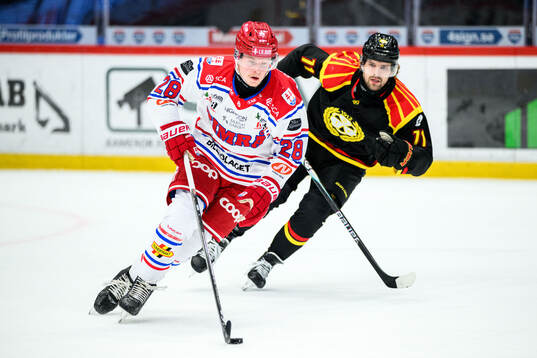 Timrås Simon Forsmark och Brynäs Axel Jonsson-Fjällby