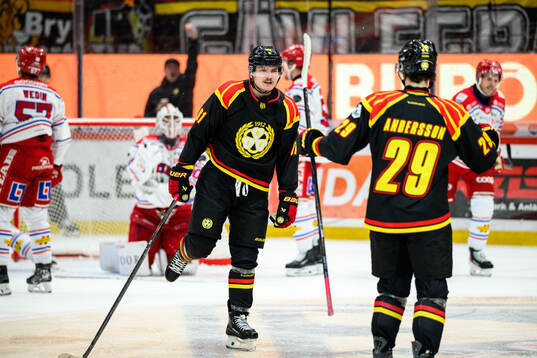 Brynäs Kieffer Bellows jublar