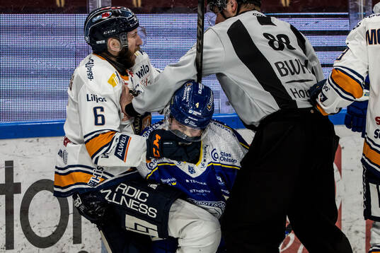 Växjös Petter Granberg och Leksands Tinus Luc Koblar