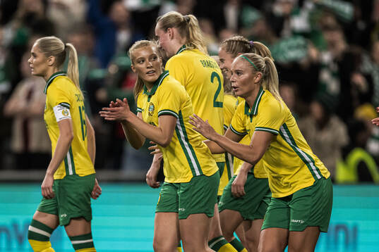 Smilla Holmberg of Hammarby celebrates
