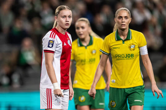Ranneke Derks of Ajax