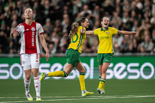 Vilde Hasund of Hammarby celebrates