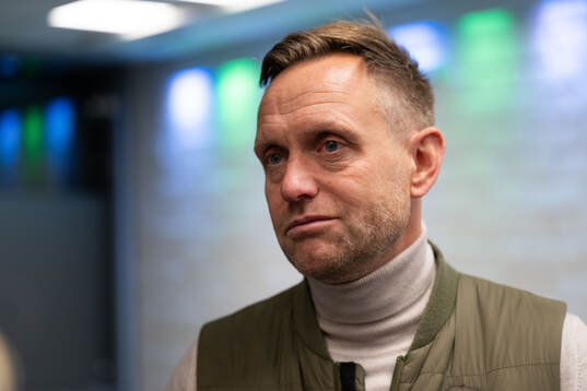 Head coach Martin Sjögren of Hammarby in mixed zone