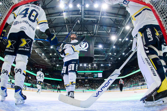 HV71s Olle Alsing deppar