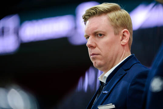 HV71s tränare Anton Blomqvist