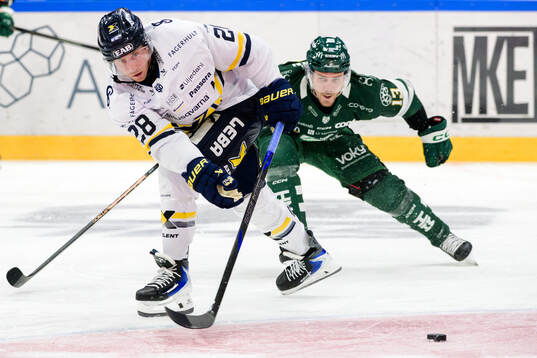 HV71s Justin Glenn Kloos och Färjestads Joel Kellman