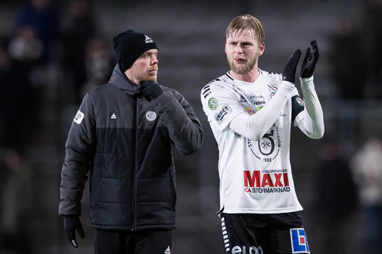 Örebros tränare Patrik Haginge och Karl Holmberg deppar