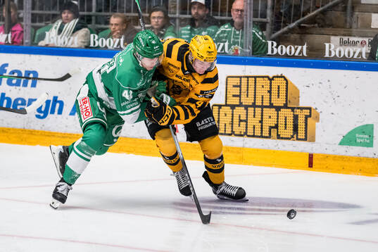 Rögles Simon Zether och Skellefteås Rasmus Bergqvist