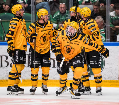 Skellefteås Viktor Klingsell jublar
