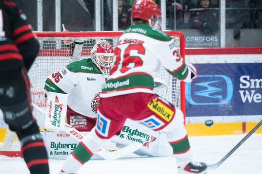 Modos målvakt Adam Werner