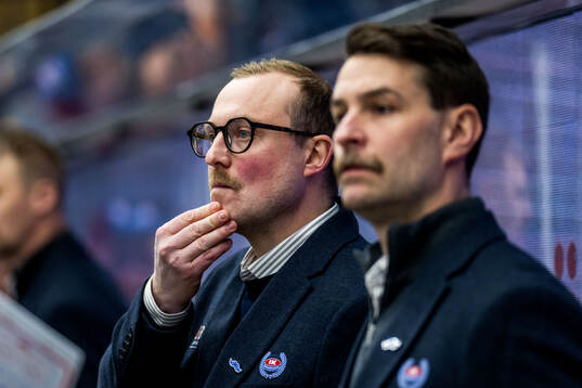 Oskarshamns huvudtränare Jeff Jakobs och assisterande
