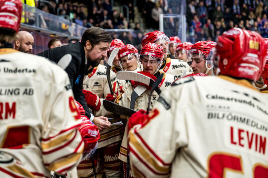 Kalmars tränare Viktor Tuurala