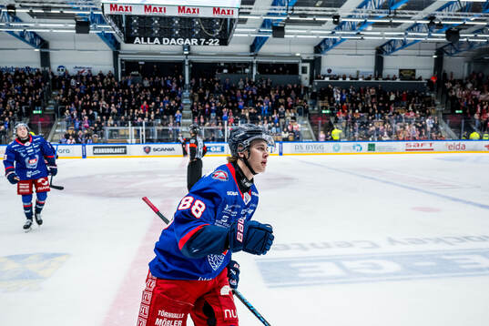 Oskarshamns Herman Träff jublar