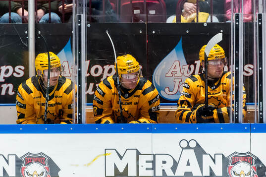 Skellefteås Pär Lindholm, Oliver Okuliar och Andreas